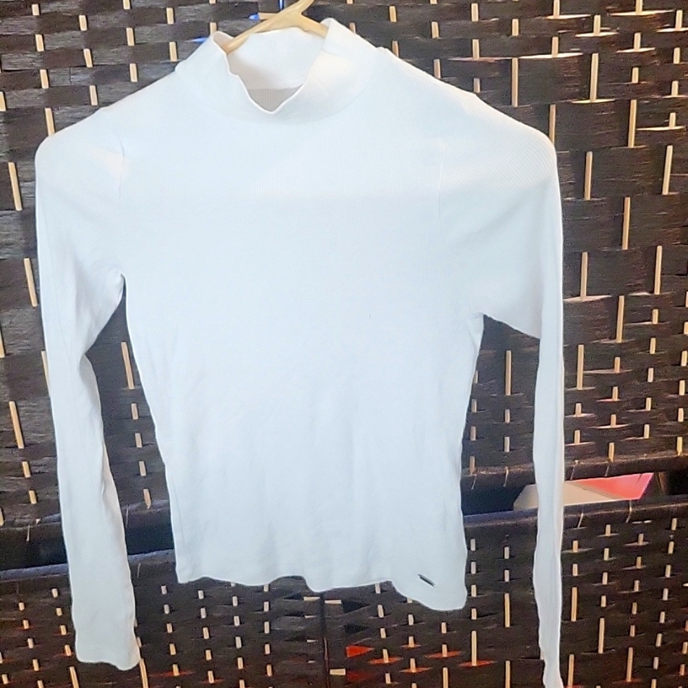 Mock neck long sleeve